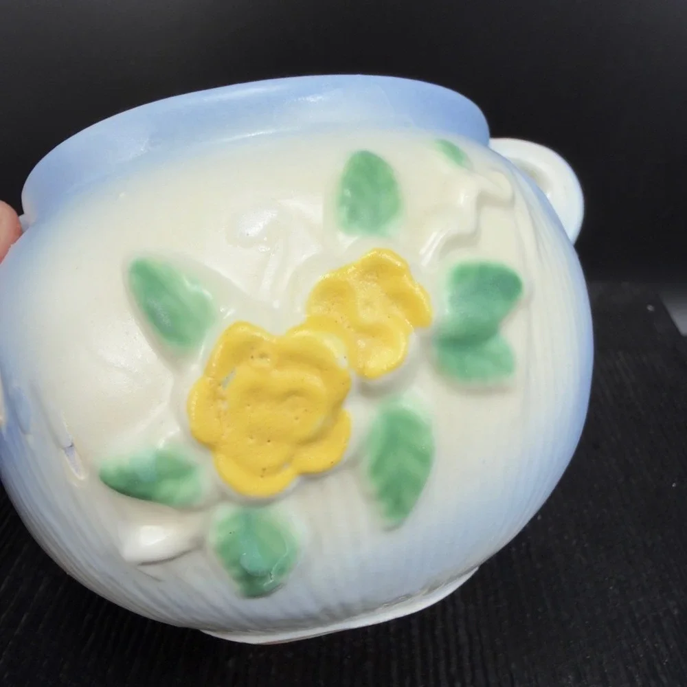 Vintage Pottery Flower Planter Blue‎ White Yellow Rose Relief Double Handle Pot